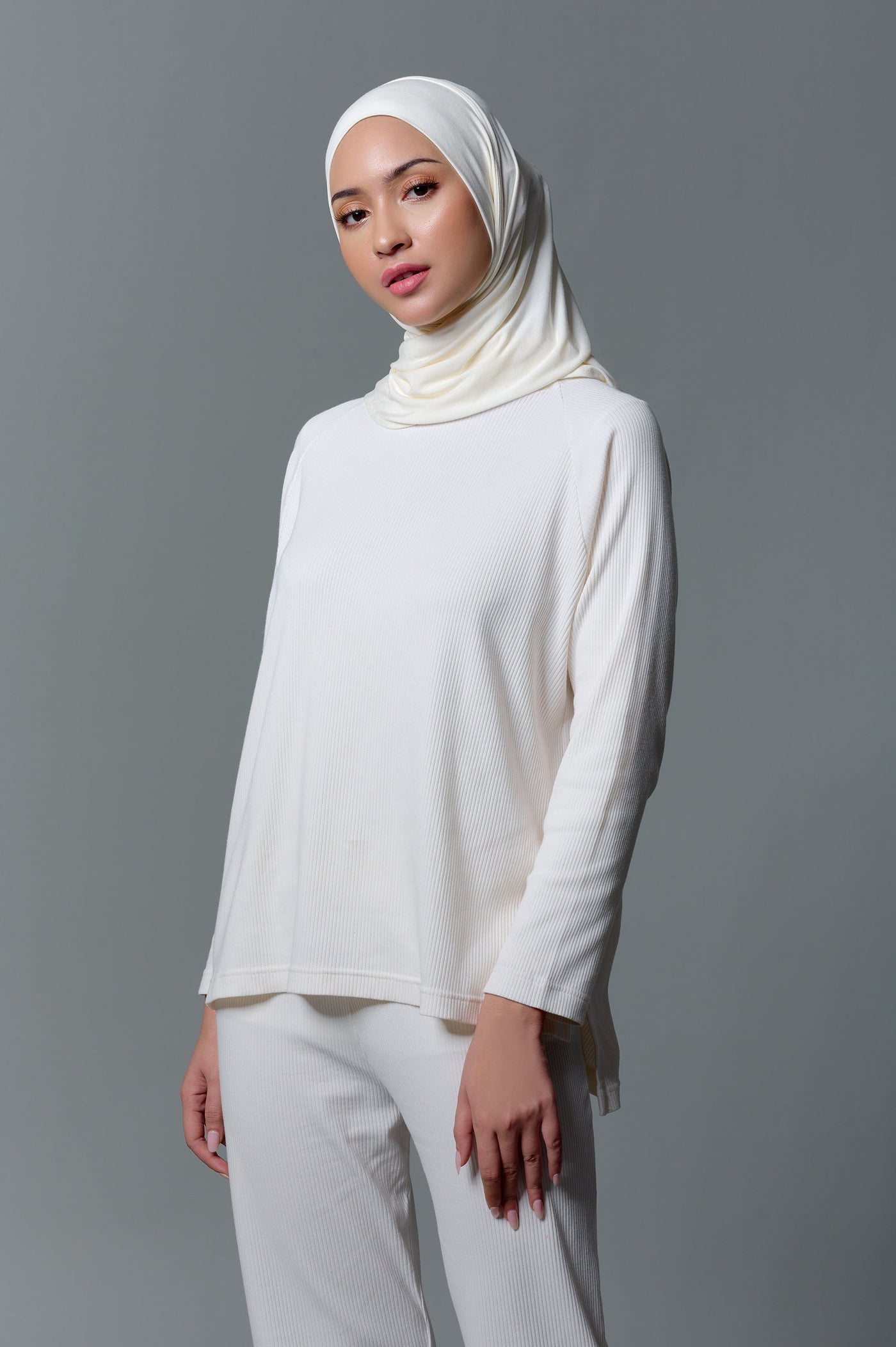 [Anniversary Sale] MECCANISM - GHEA BROKEN WHITE HIJAB INSTAN