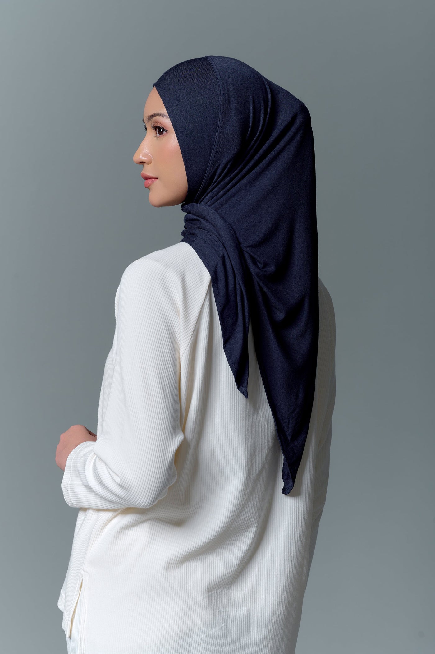 [Anniversary Sale] MECCANISM - GHEA DEEP NAVY HIJAB INSTAN