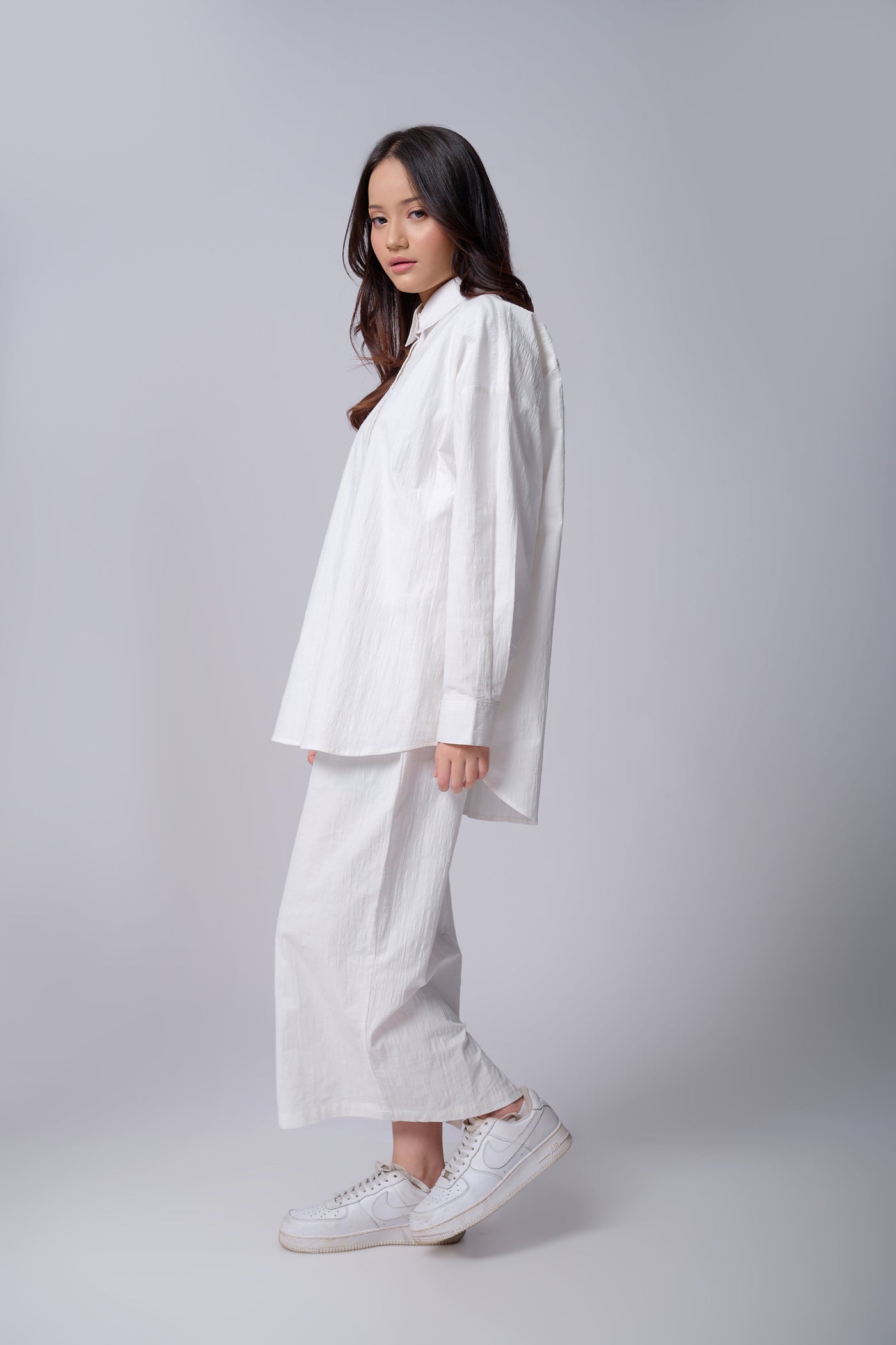 [Anniversary Sale] Meccanism - Rebecca Off White Kemeja