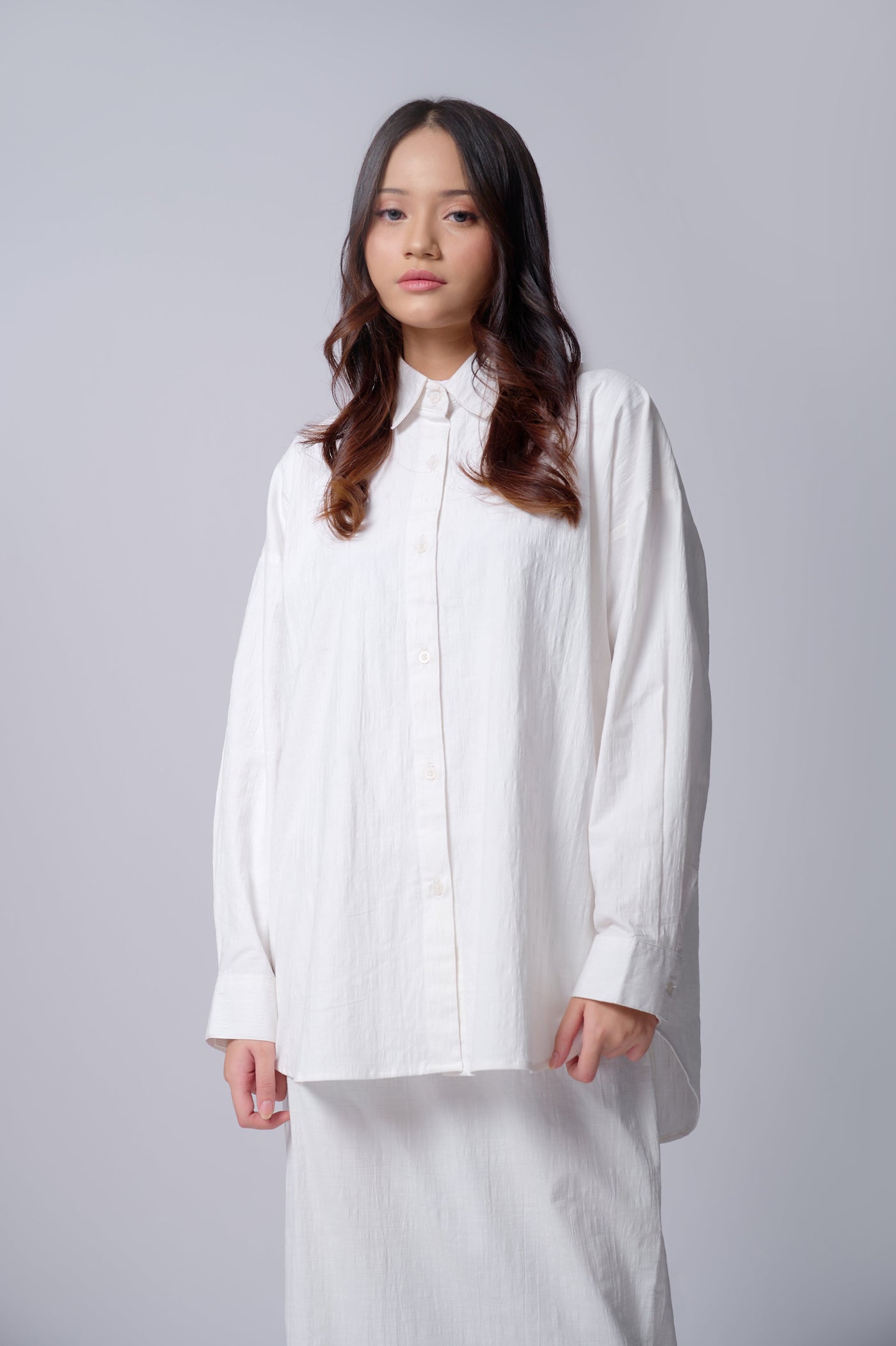 [Anniversary Sale] Meccanism - Rebecca Off White Kemeja