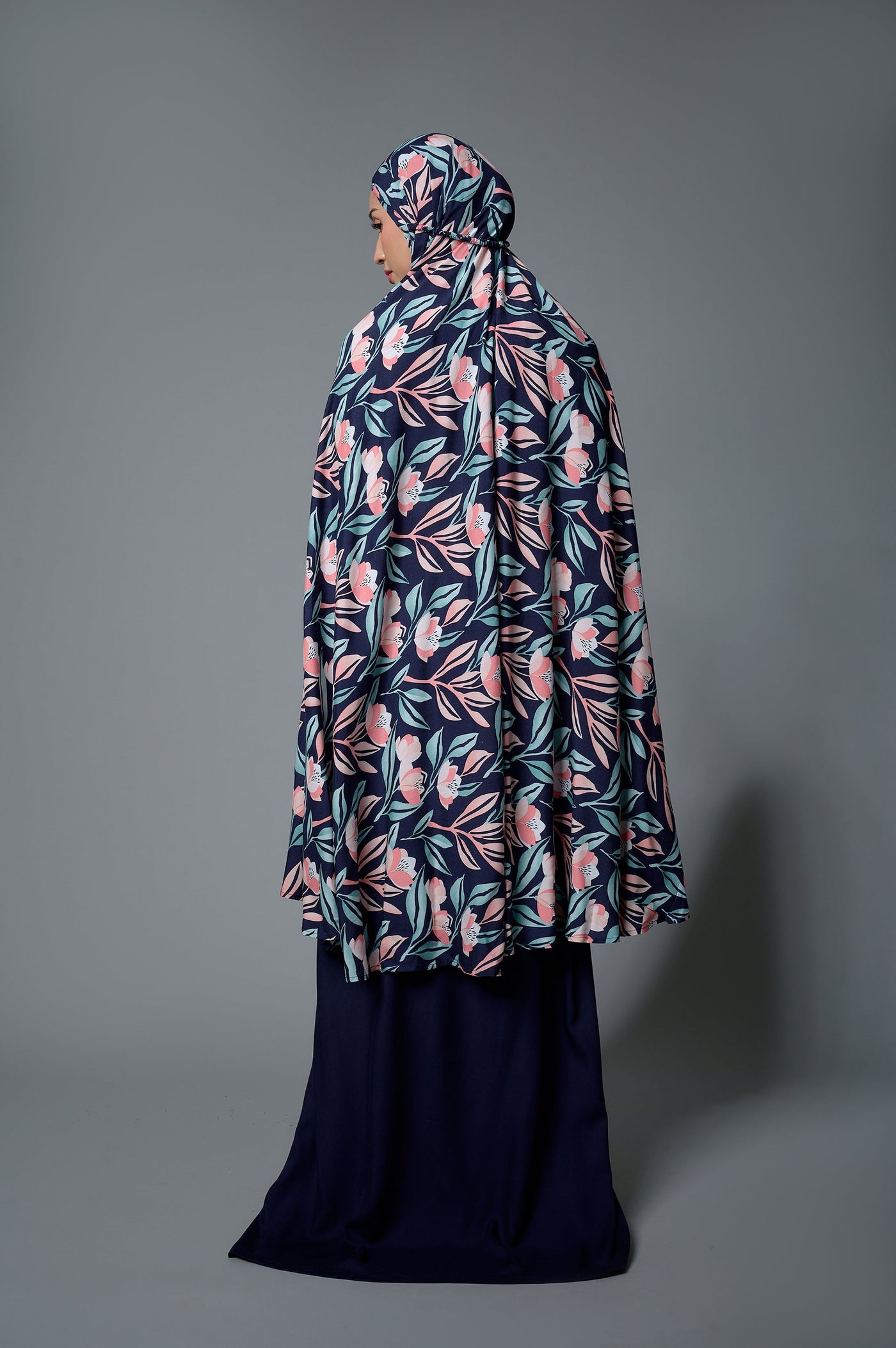 Meccanism - Runna Navy Mukena Motif