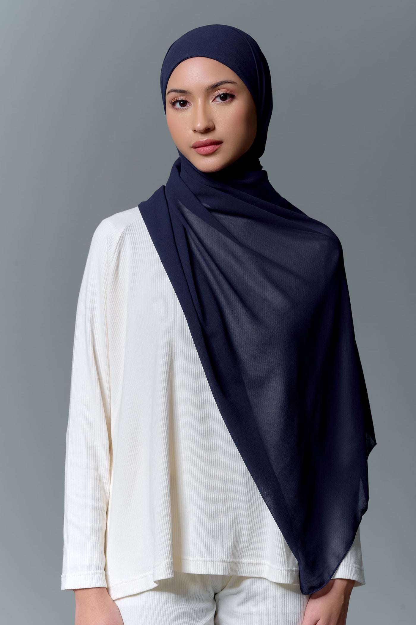 Meccanism Feat Tasya Nur Medina - ZEE DEEP NAVY PASHMINA INSTAN